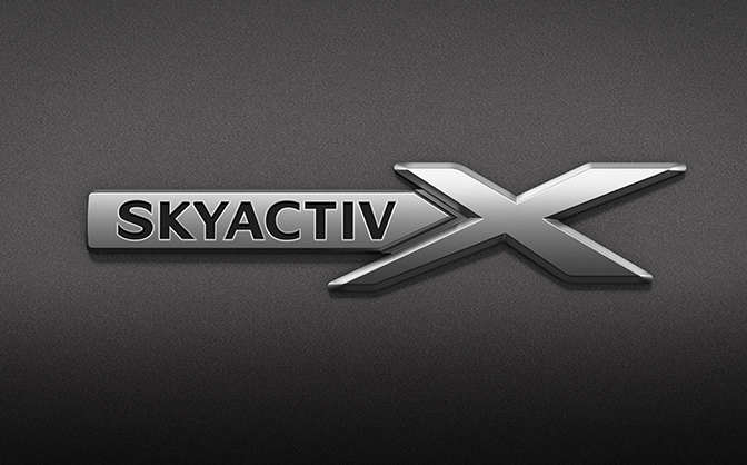 「e-SKYACTIV X」搭載車専用フェンダーバッジ