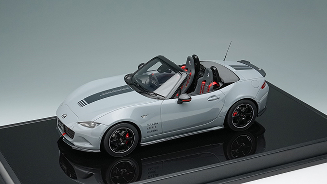 「MAZDA SPIRIT RACING ROADSTER 12R」1/18スケールモデルカー